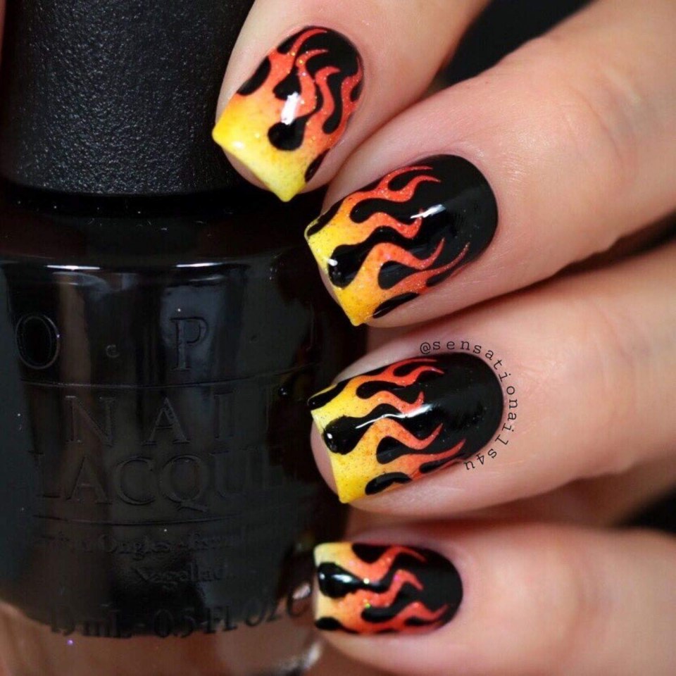 Ногти с огнем