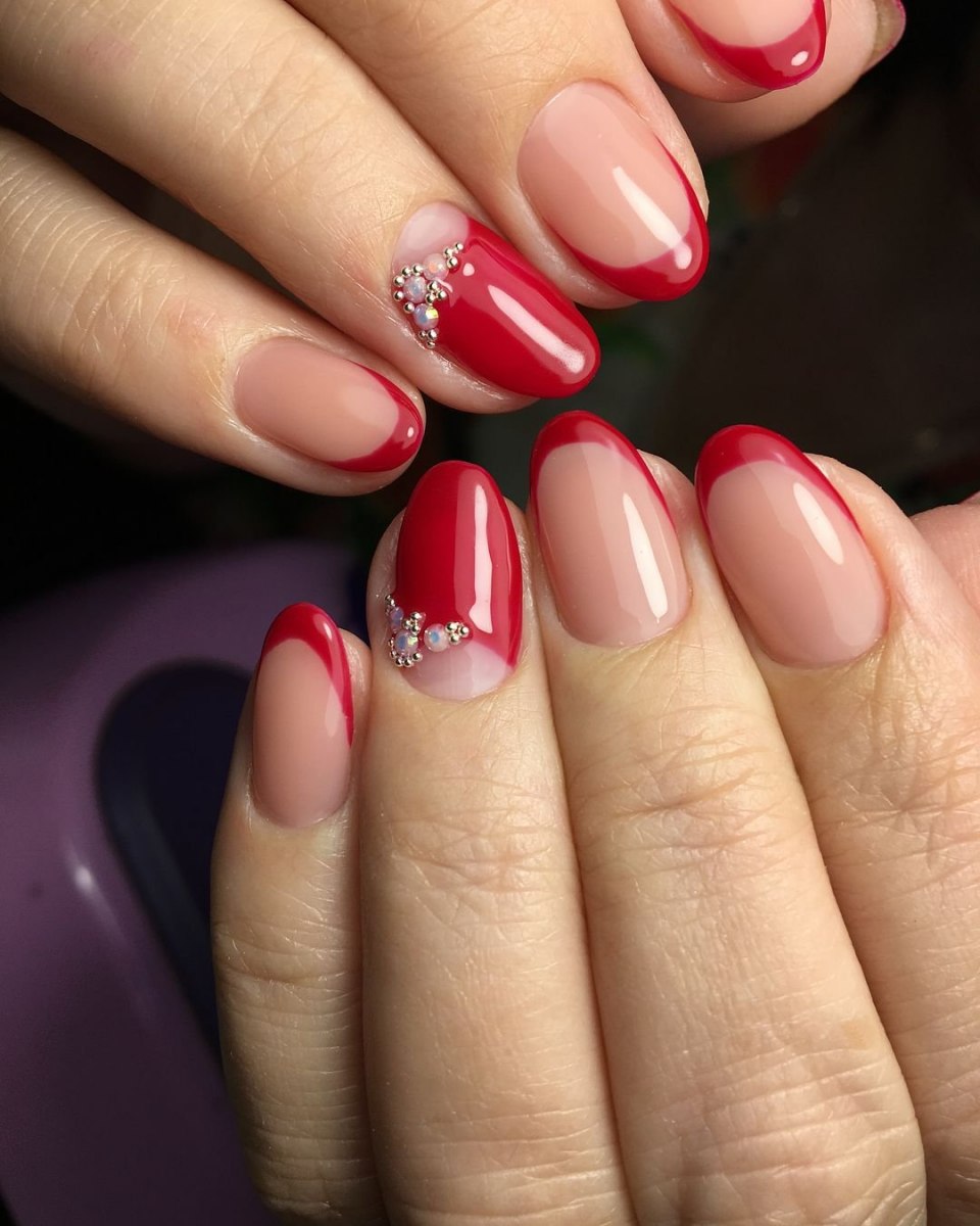 Красный френч