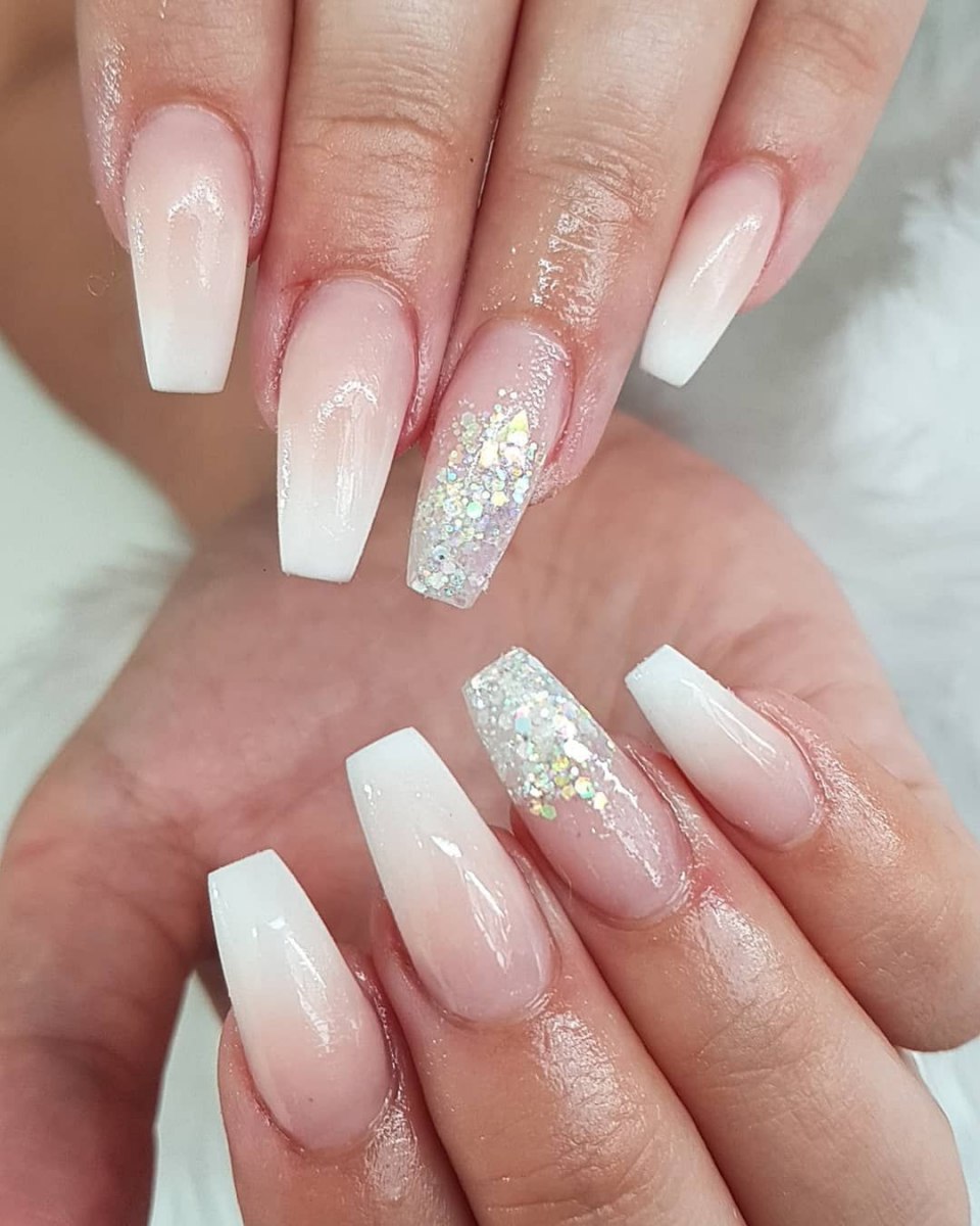 Маникюр френч омбре