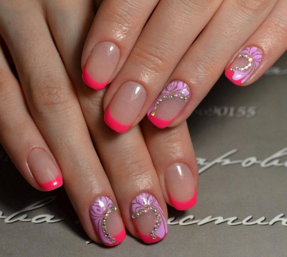 Френч маникюр необычный для коротких