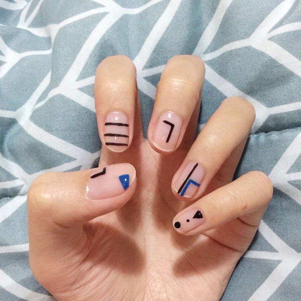 Красивые ногти с принтом