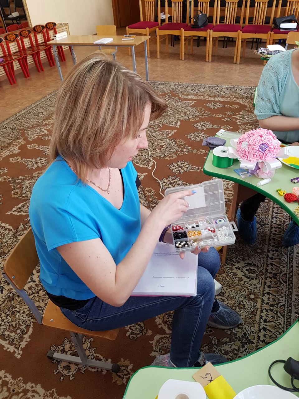 Короткий круглые ногти маник