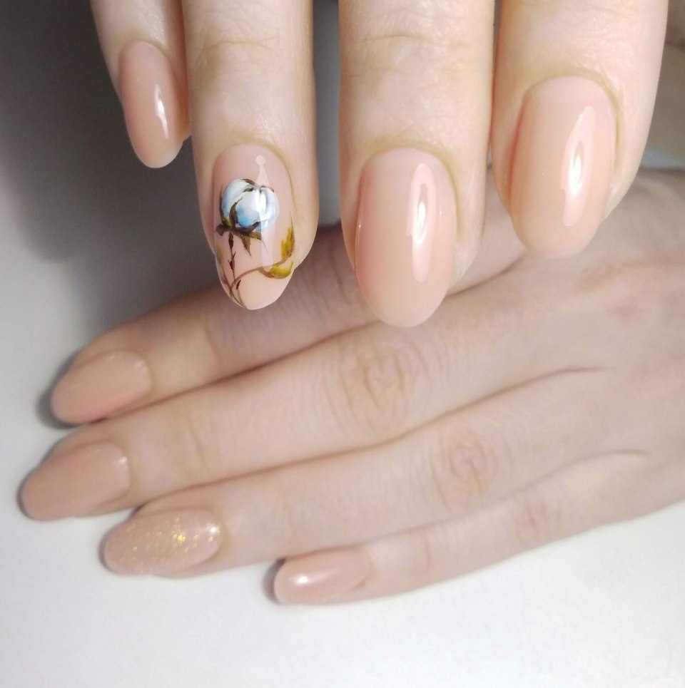 Весенний маникюр