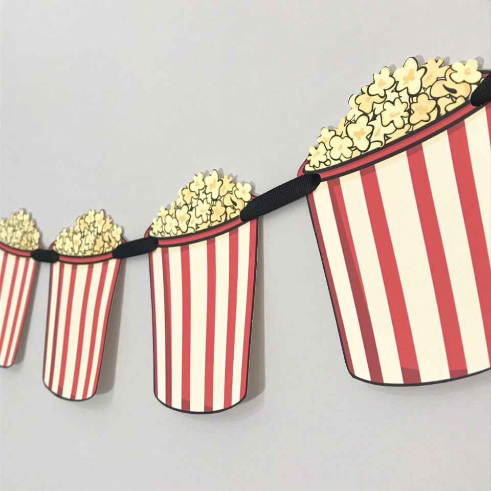 Маникюр с манхвами