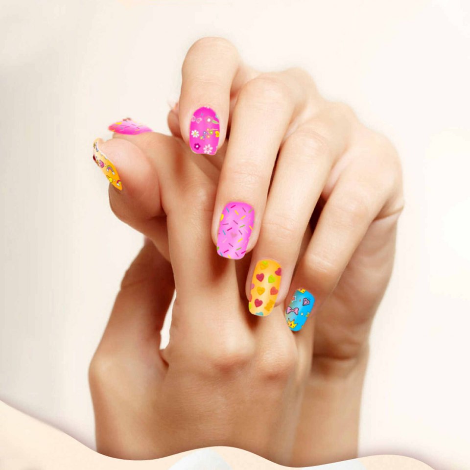 Детскую игрушку лаку пи