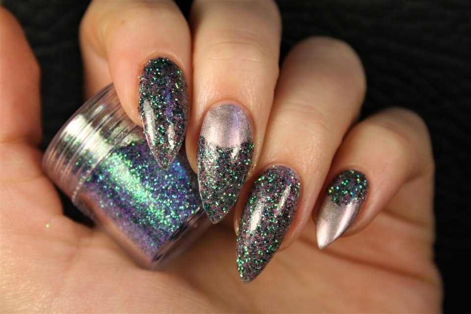 Глиттер для ногтей