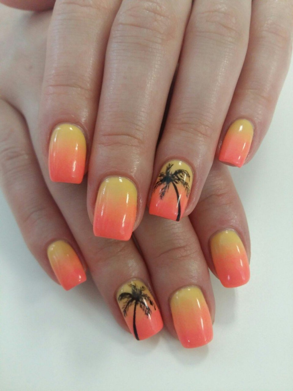 Маникюр пальмы оранжевый градиент