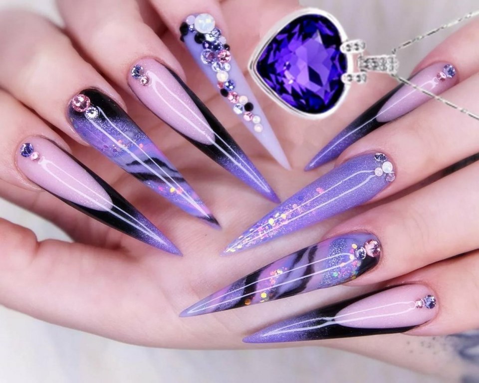 Красивые стилеты ногти