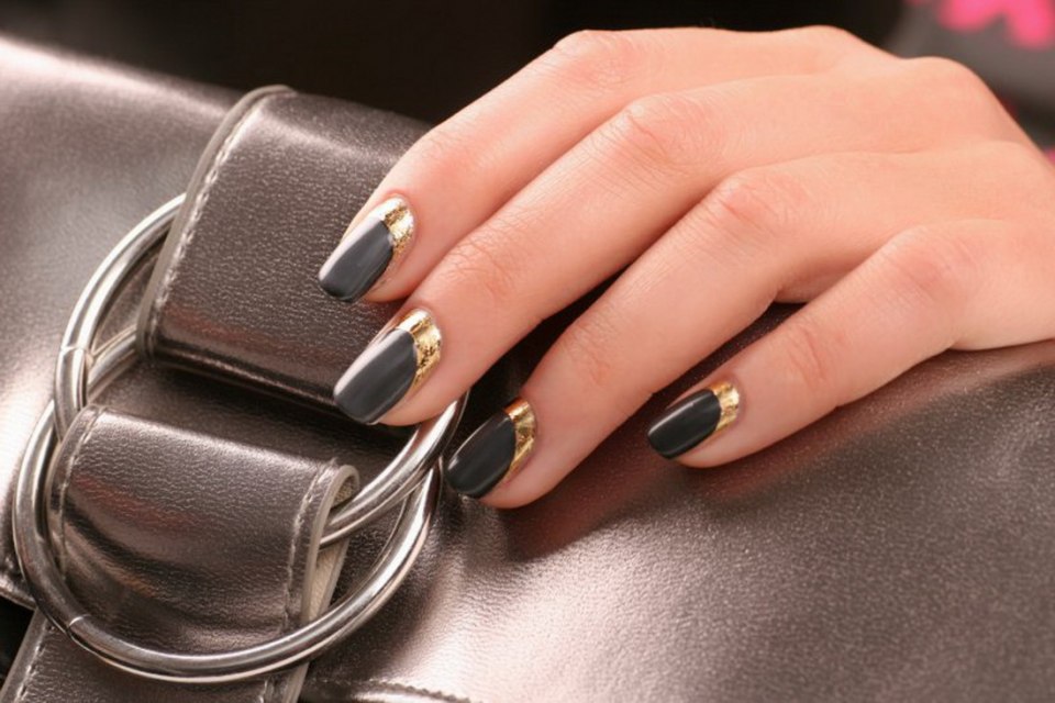 Маникюр стильный для деловой женщины