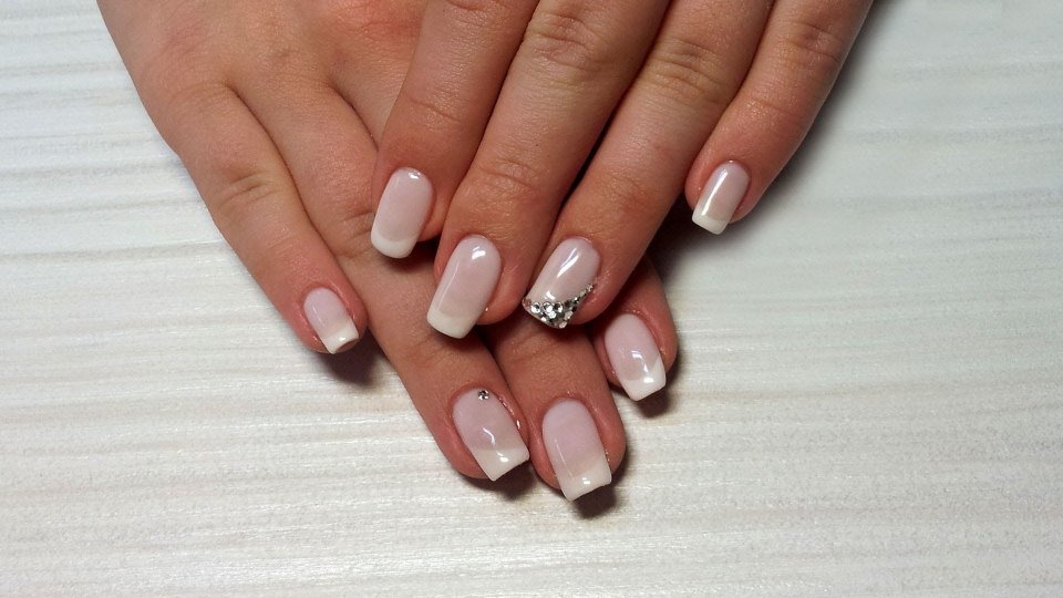 Свадебный маникюр гель лак
