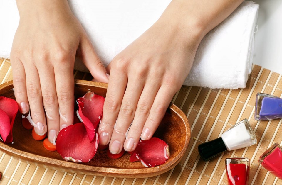 Классический маникюр