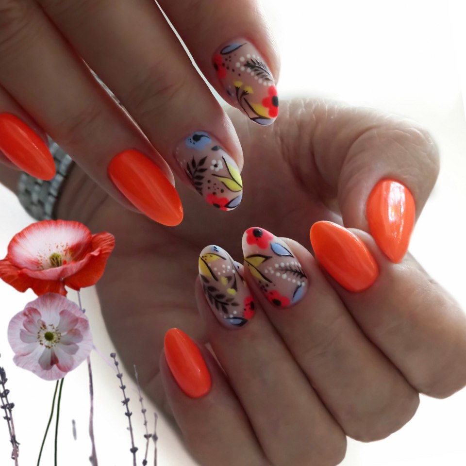 Ногти сиреневые 2021 миндаль модные