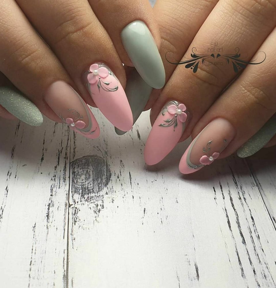 Красивые ногти на выпускной