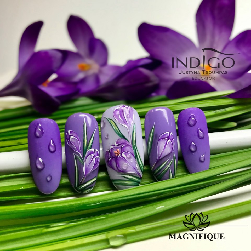 Крокусы на ногтях