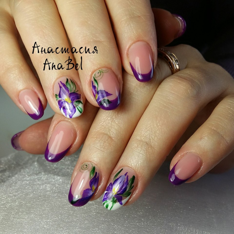 Маникюр с ирисами