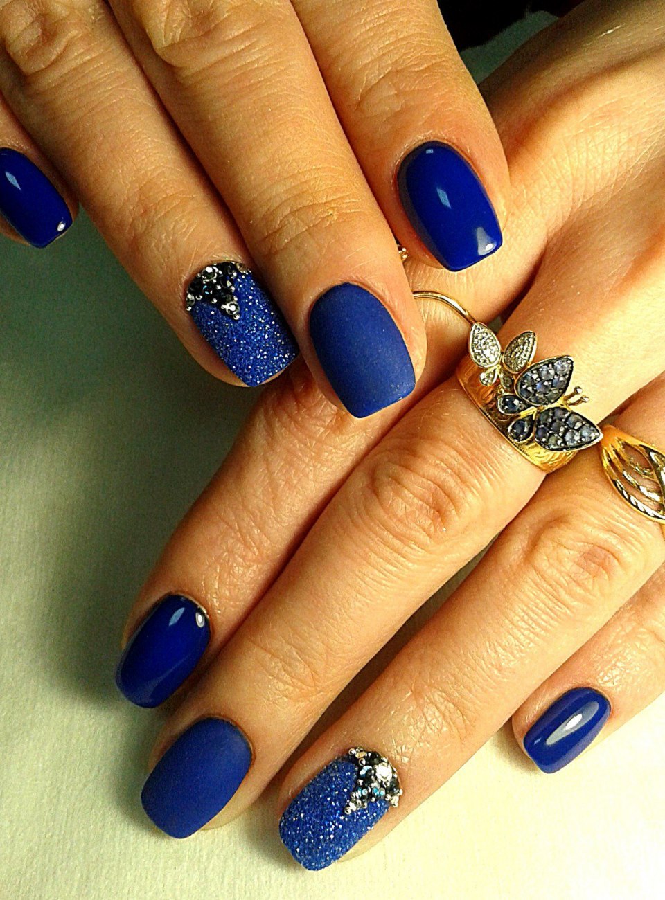 Синие ногти