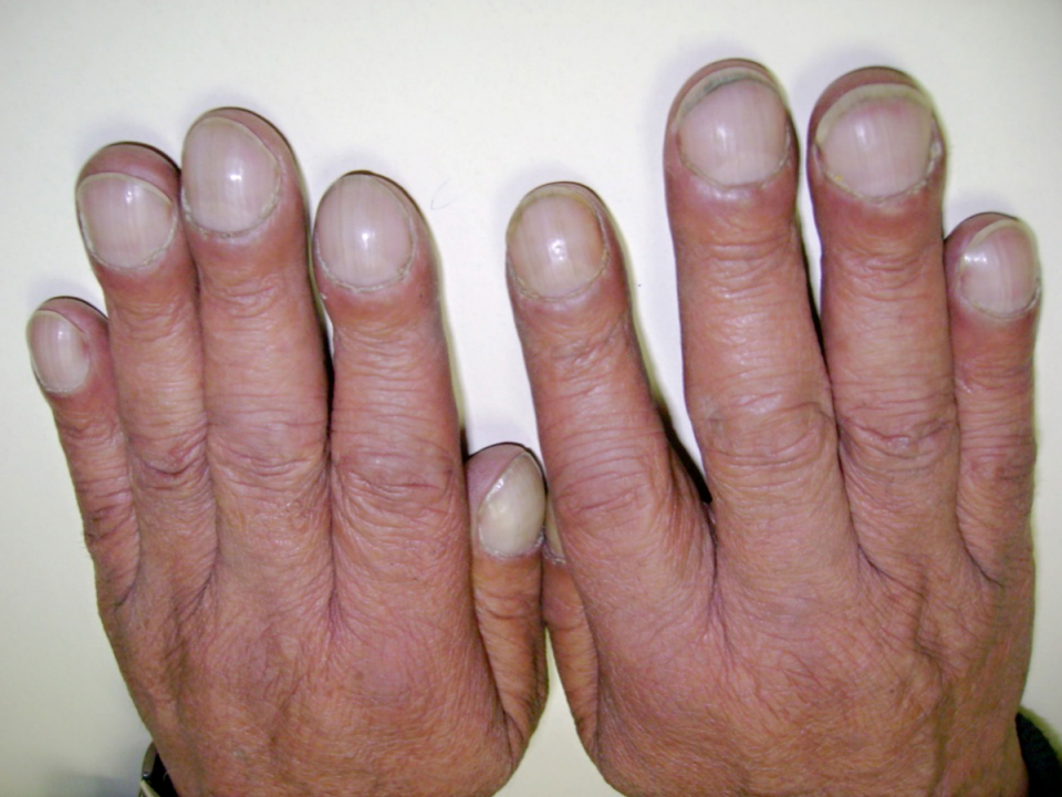 Мужской маникюр с покрытием