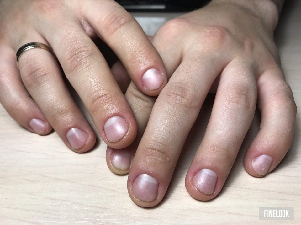 Маникюр мужской классический