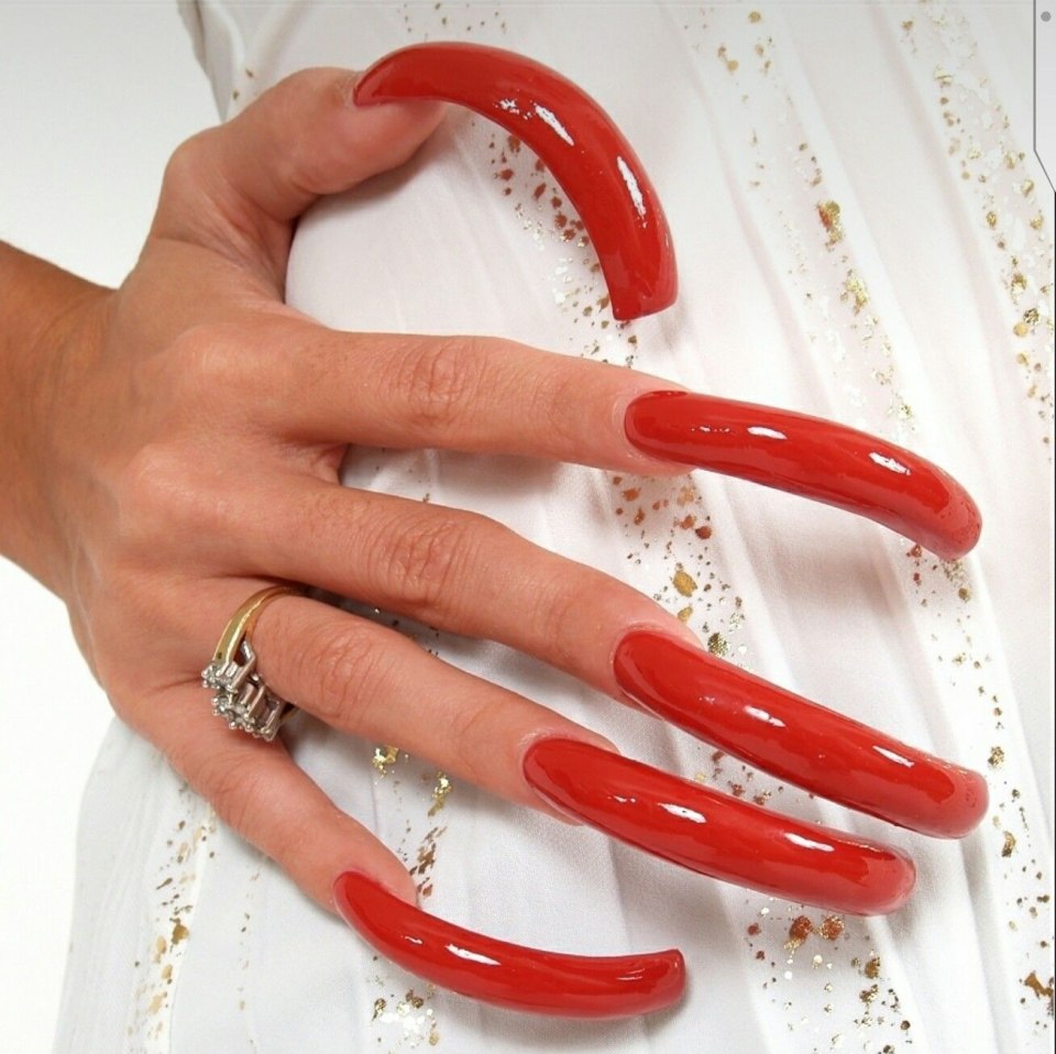 Коррекция КЛЮЮЩИХ ногтей