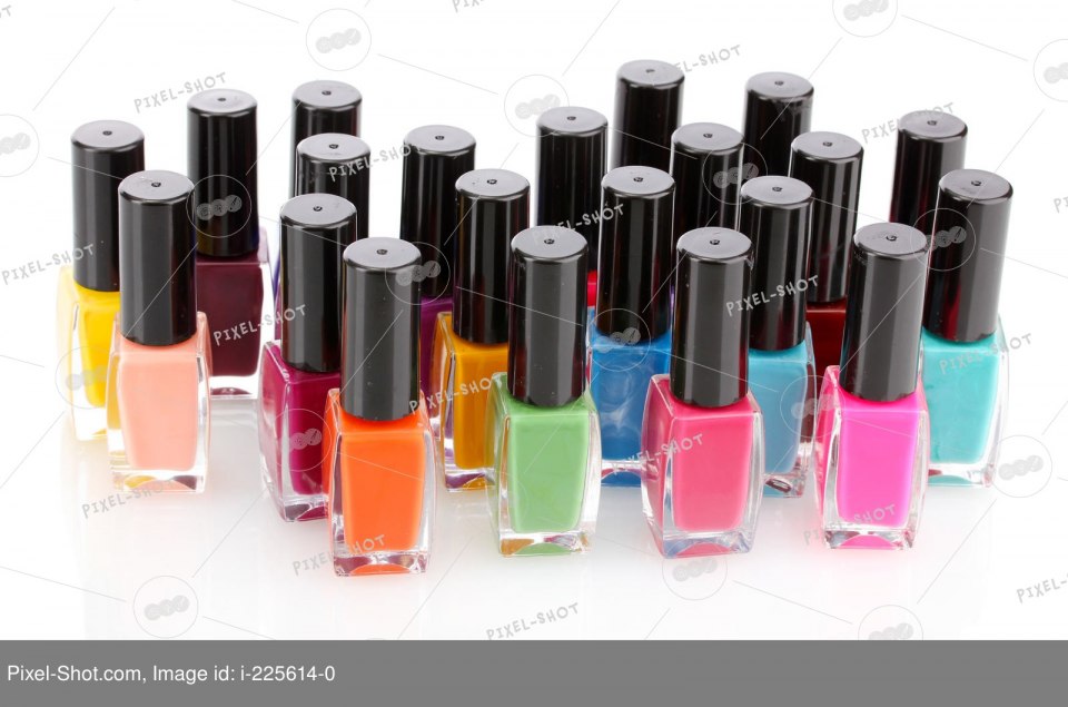 Радужный маникюр