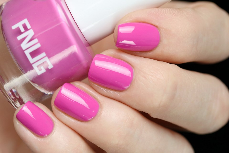 Маникюр цветные капли