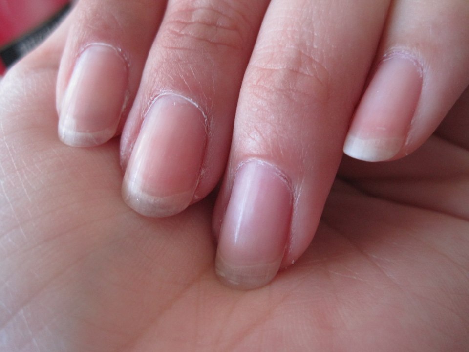 Краевые ногтевые пластины