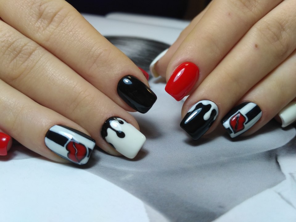 Итачи обои на телефон