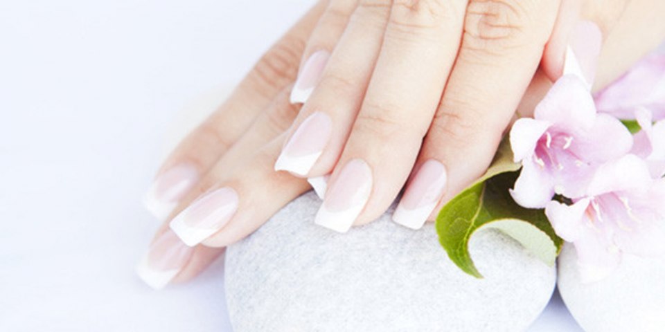 Маникюр фон