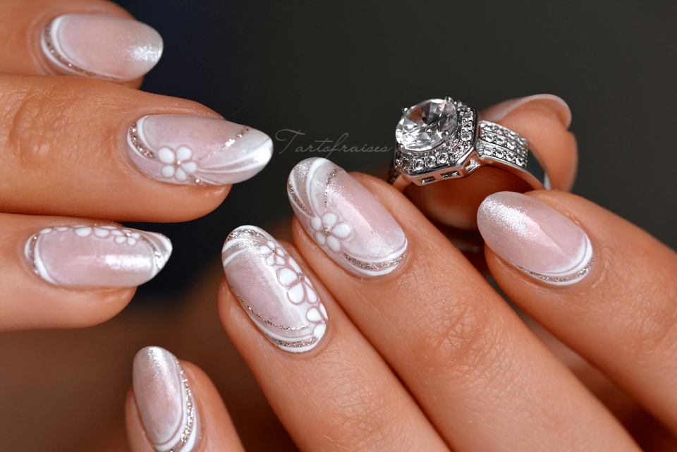 Маникюр на свадьбу маме