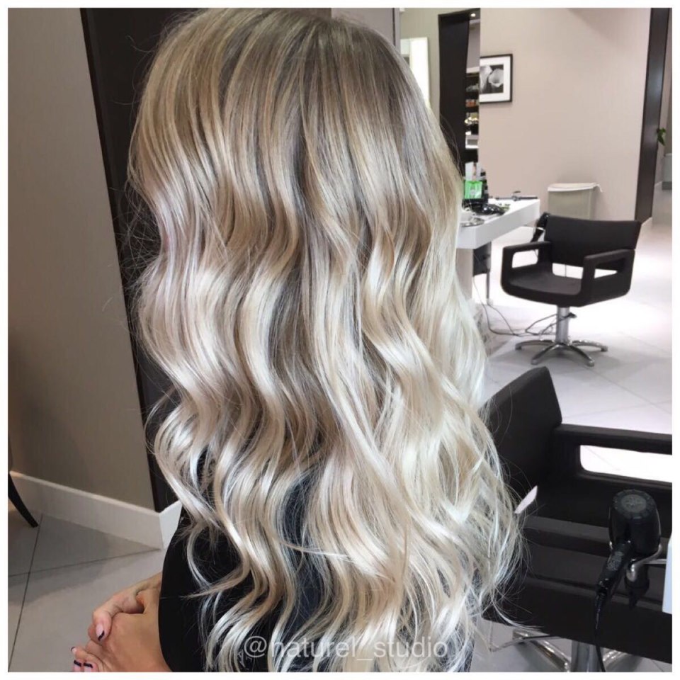 Колорирование на светлые волосы