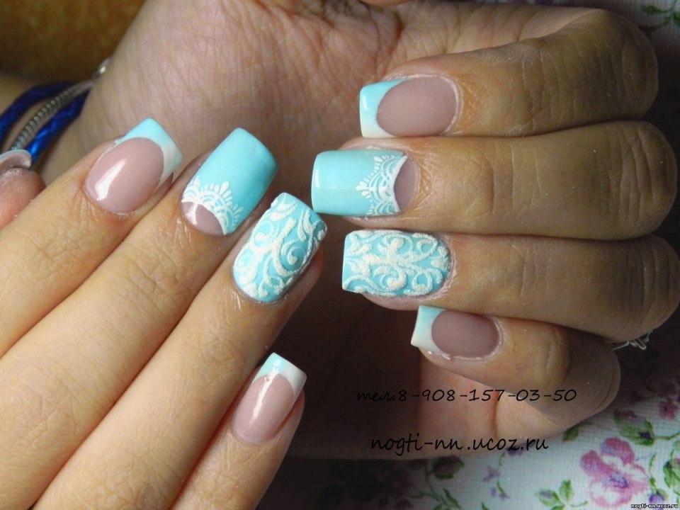 Бирюзовый маникюр на короткие ногти