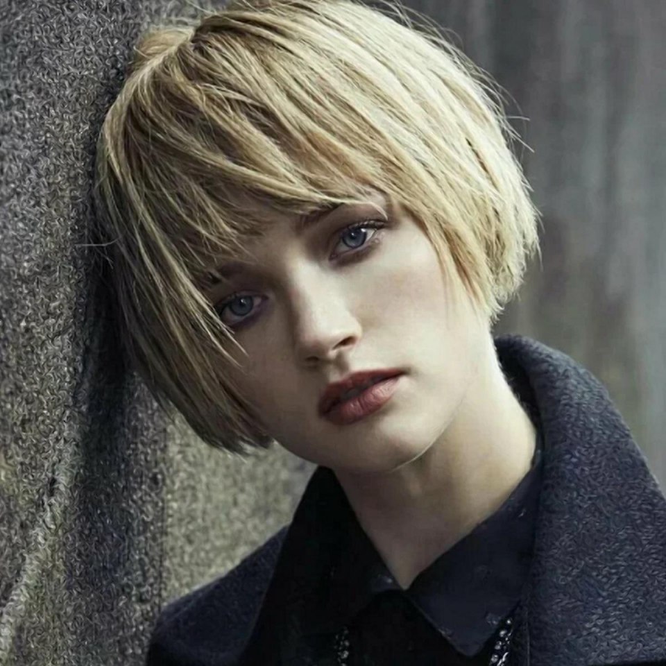 Кэти Холмс стрижка каре