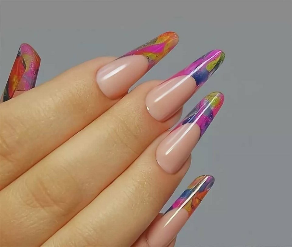 : Пайп, Готический миндаль, стилет.