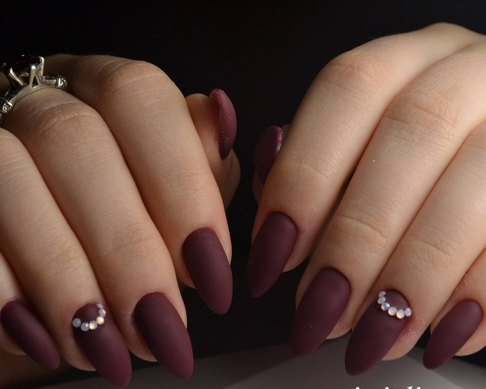 Гель лак бордо кошачий глаз