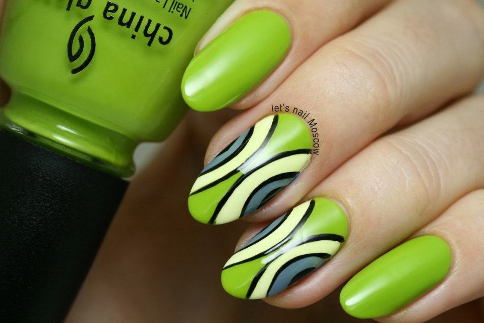 Маникюр салатового цвета