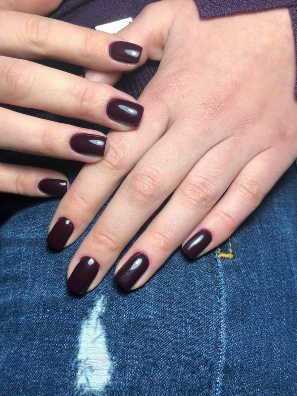 Темно вишневые ногти