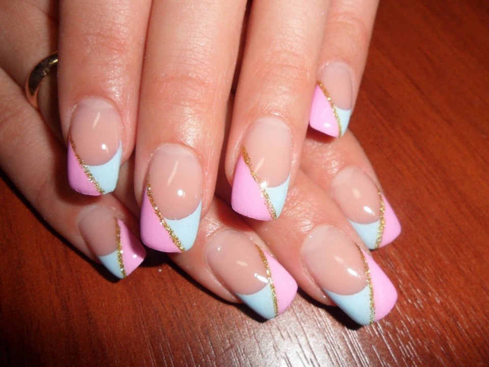 Наращивание френч цветной