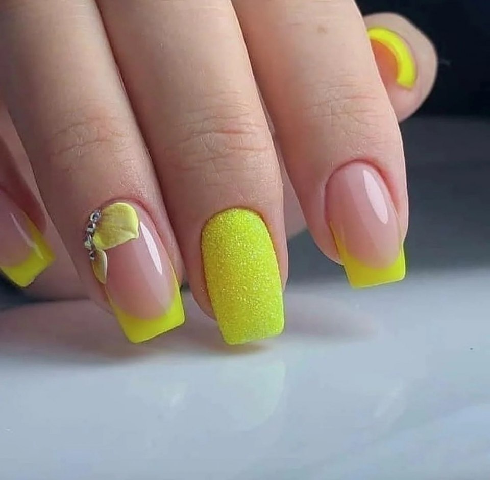 Желтый френч