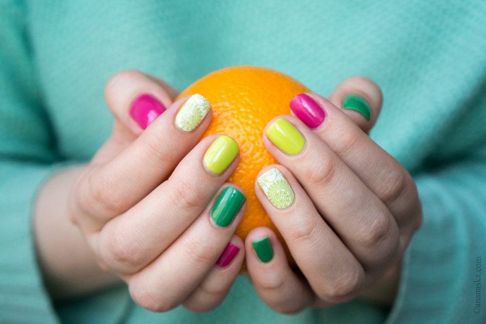 Разноцветный маникюр