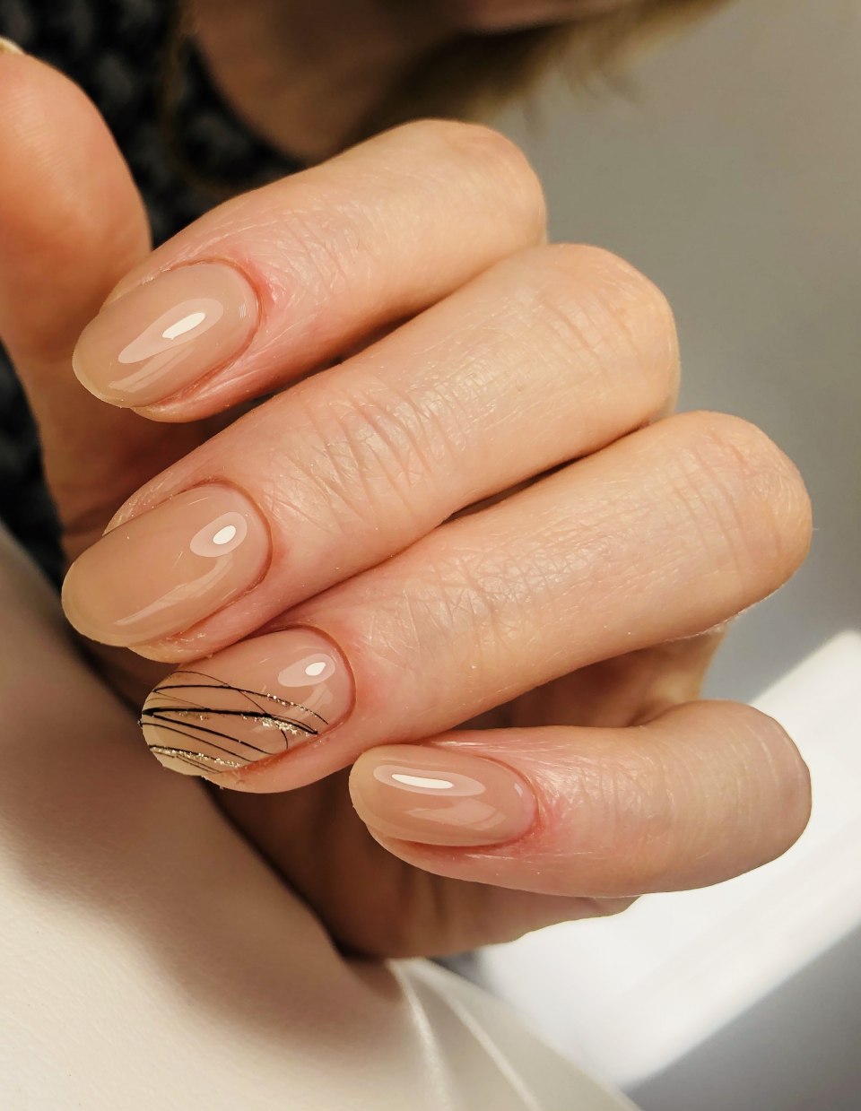 Телесные ногти