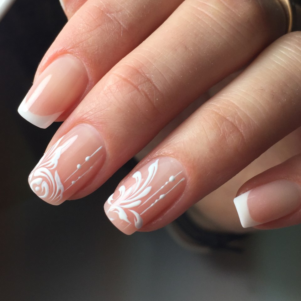 Прозрачные гелевые ногти