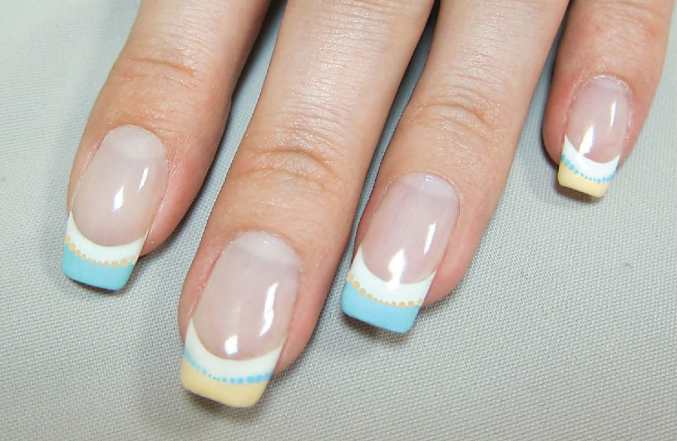 Френч маникюр