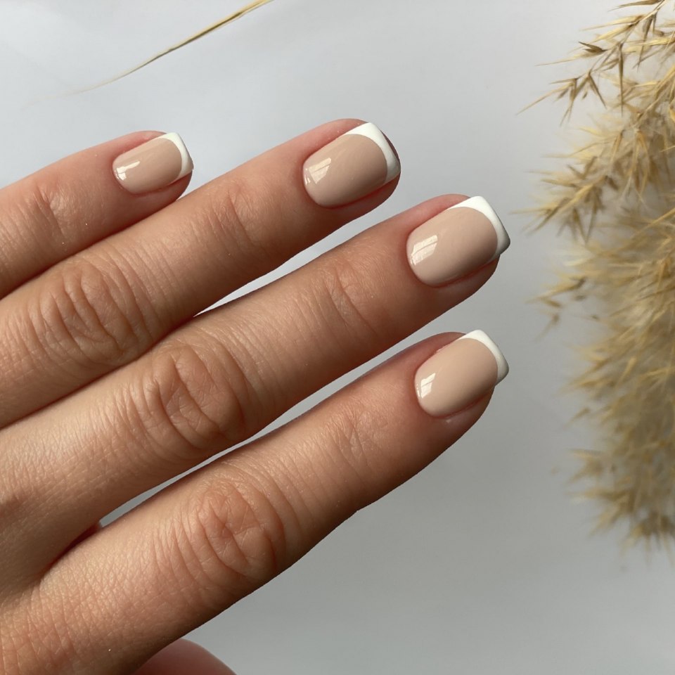 Френч на короткие ногти квадратной