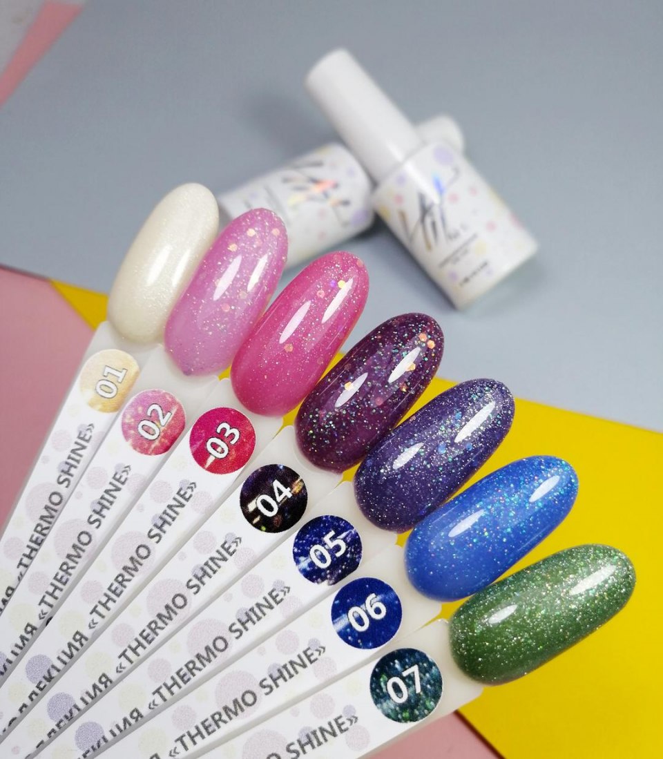 Маникюр на короткие ногти термолаком