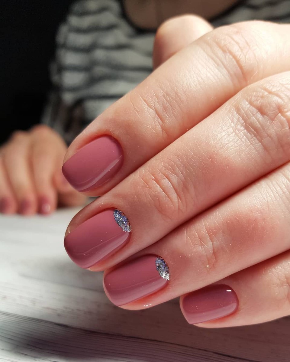 Шеллак на короткие ногти