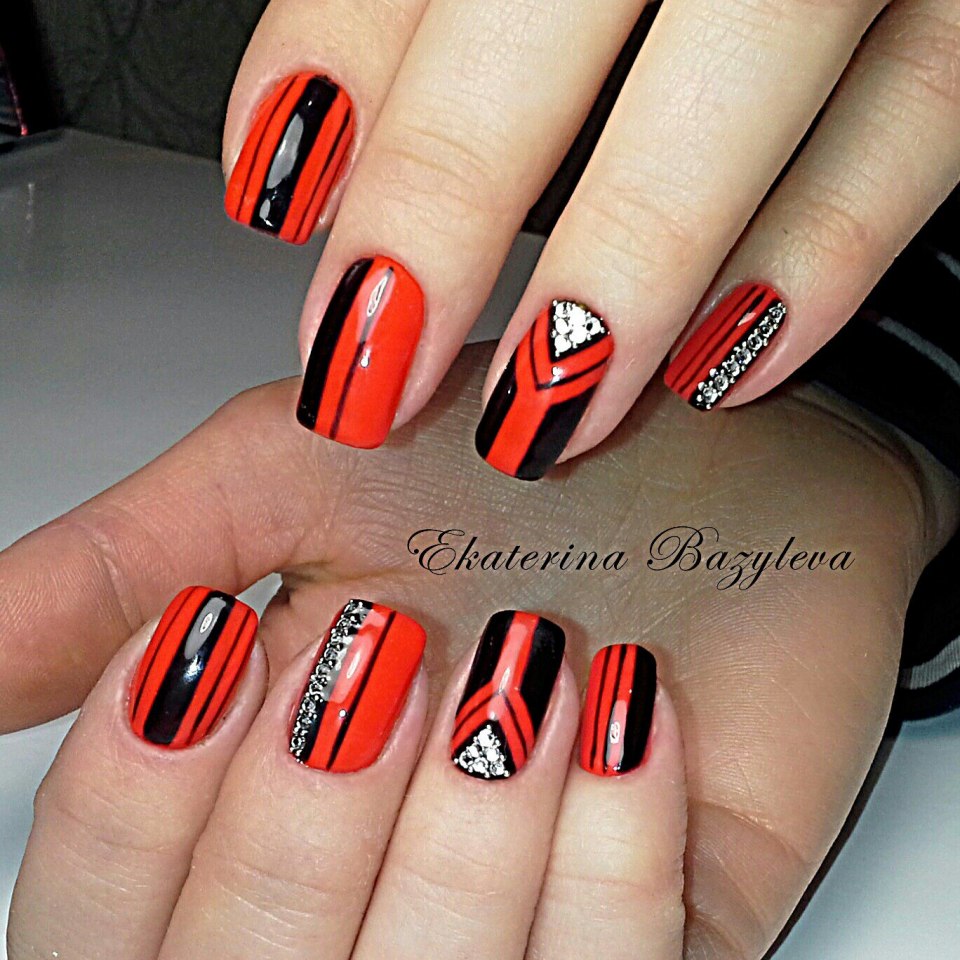 Маникюр абстракция