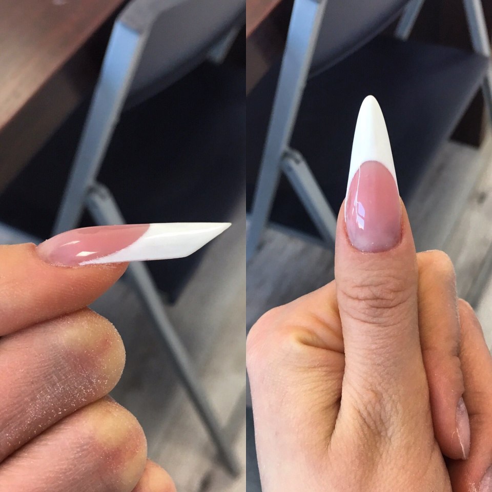 Ногти нюд миндаль