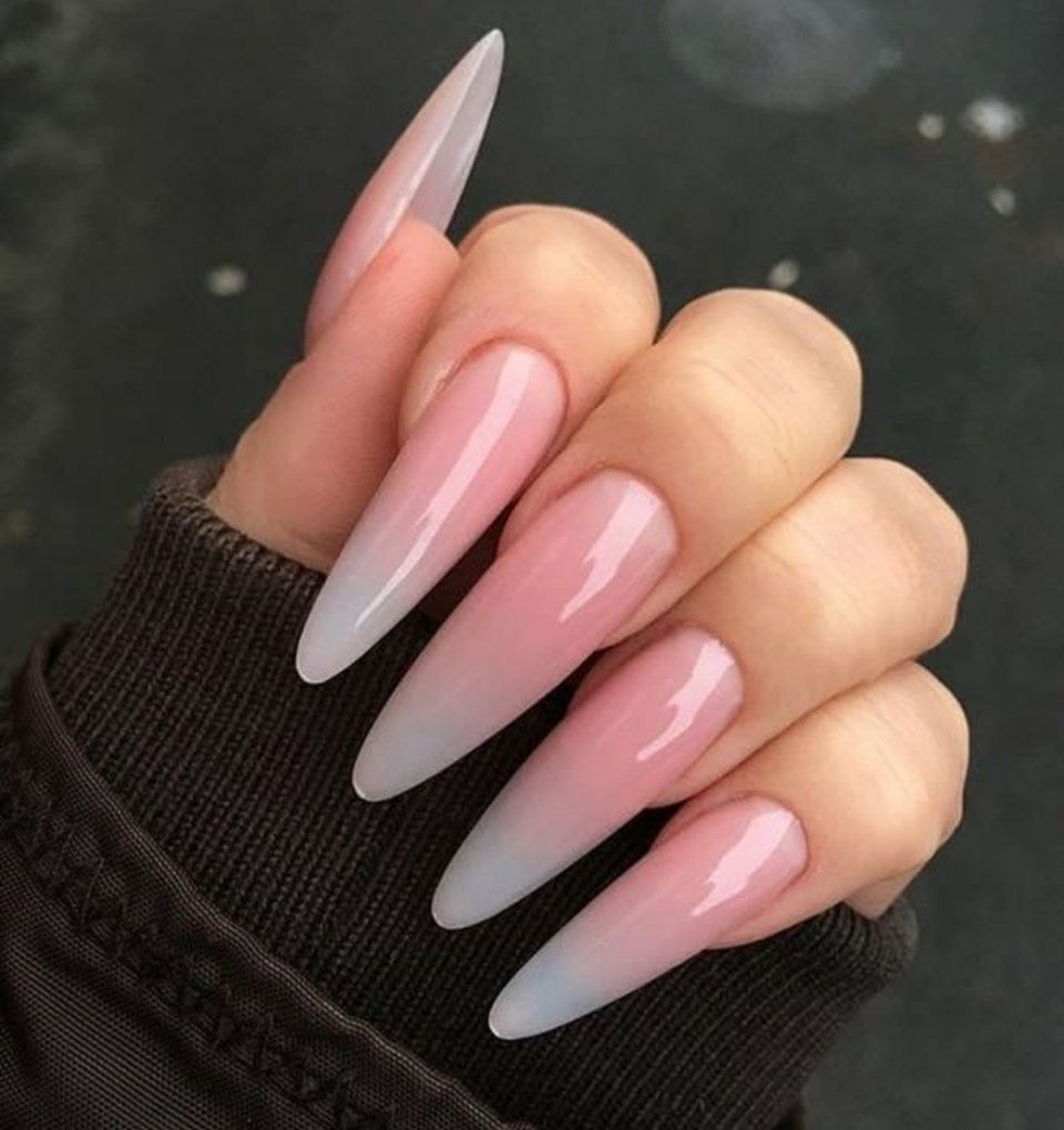 Миндалевидные ногти