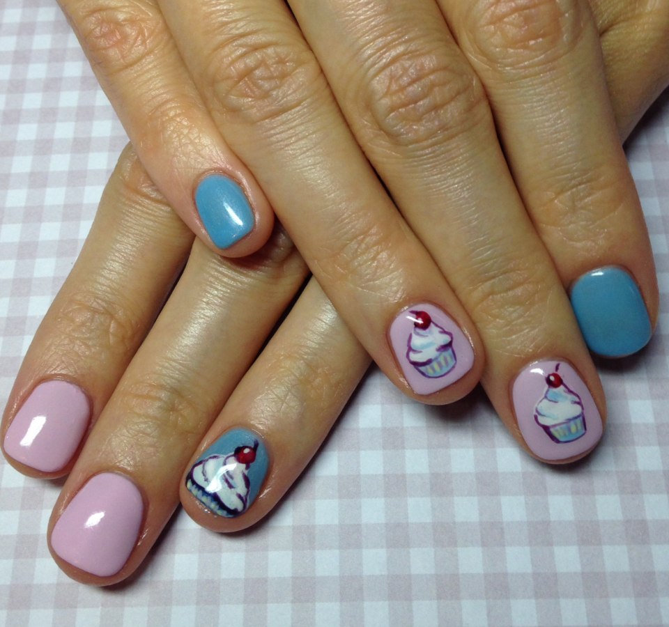 Ногти для медиков