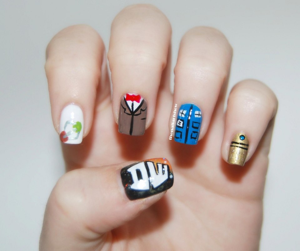 Маникюр Тардис